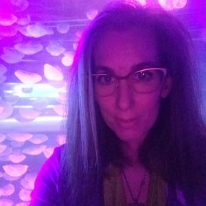 Meet your Posher, Wendy